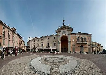 Cascina Spinerola 3*